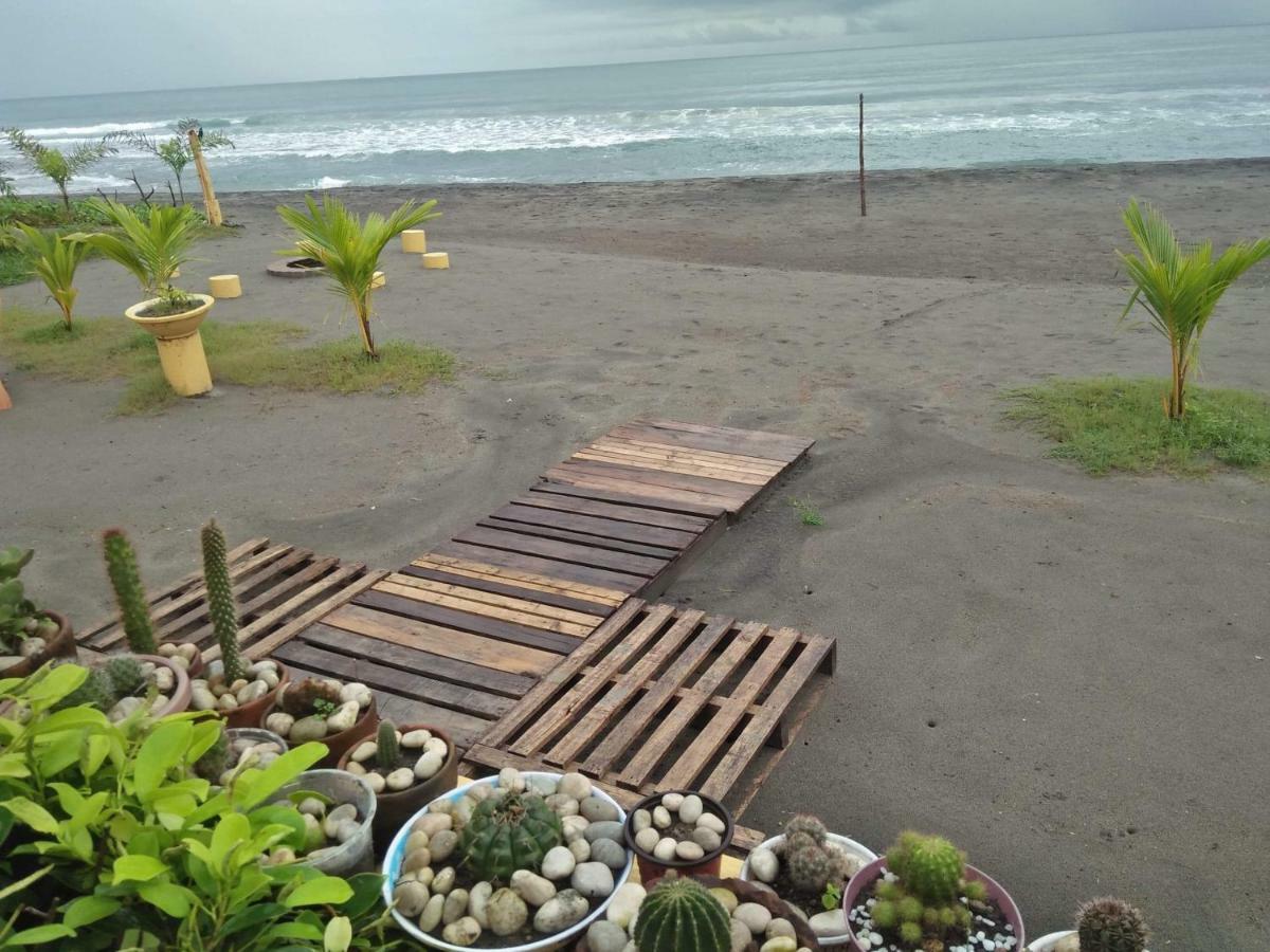 Sea Breeze Beachfront Home And Cottages San Juan  Exterior photo